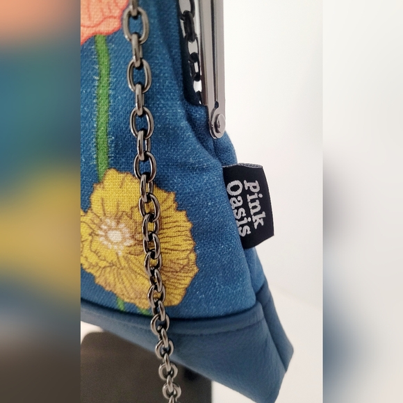 Pink Oasis Handmade In Australua - Picture 3 of 8